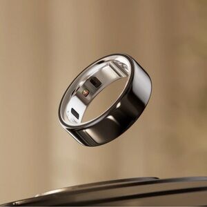 Oura Ring 4 - Silver, Size 7